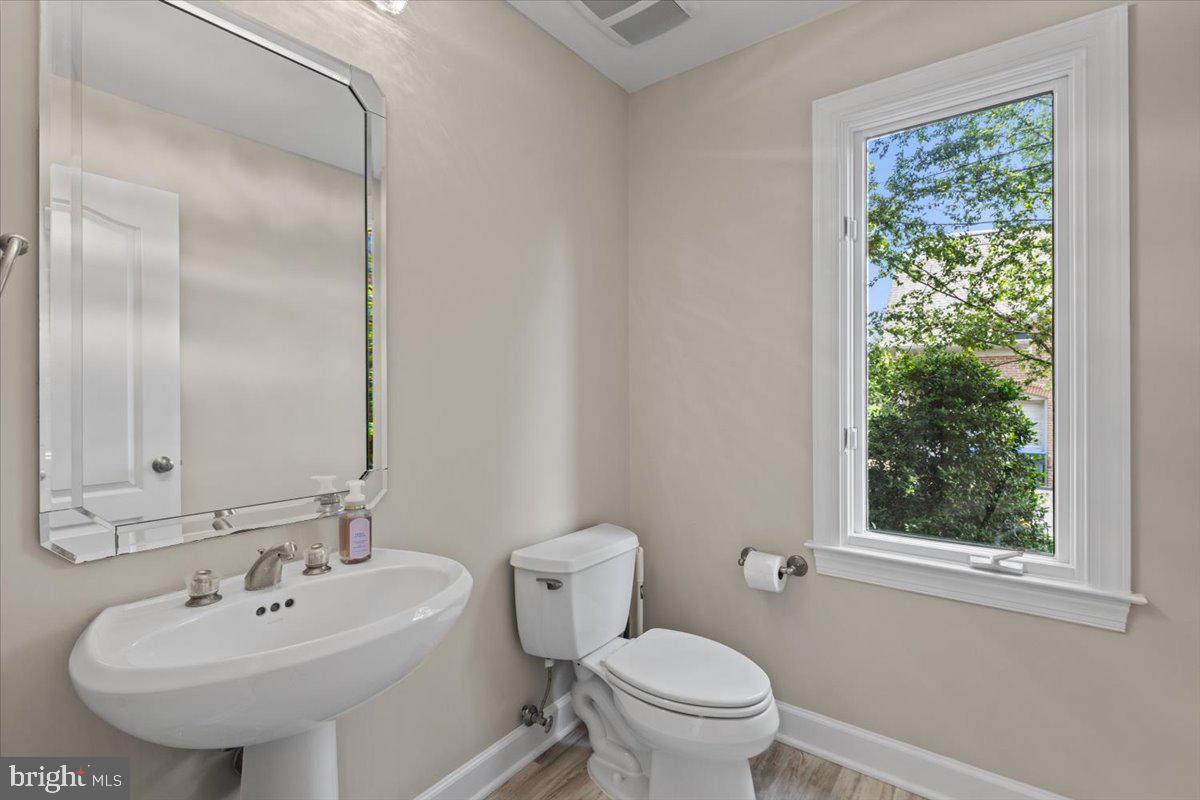 20428 CRIMSON PL, LEESBURG, Virginia 20175, 7 Bedrooms Bedrooms, ,5 BathroomsBathrooms,Residential,For sale,20428 CRIMSON PL,VALO2098168 MLS # VALO2098168