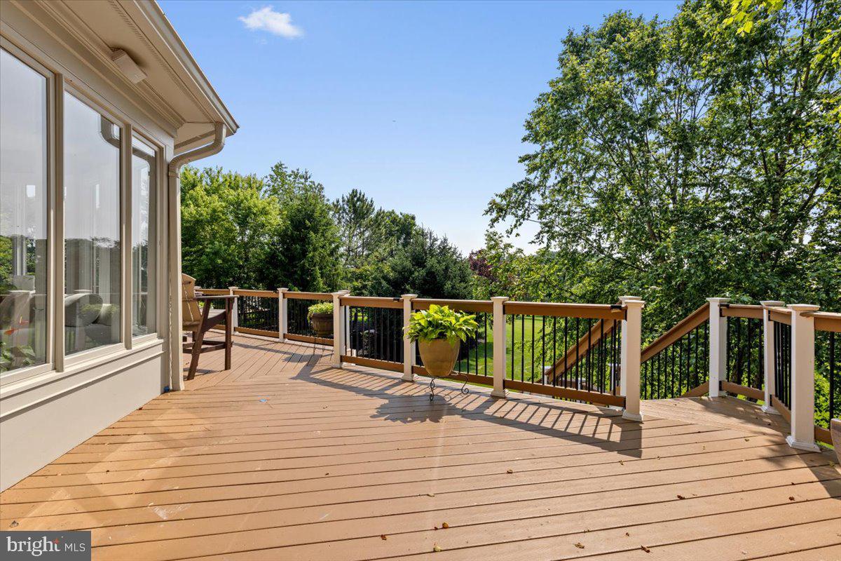 20428 CRIMSON PL, LEESBURG, Virginia 20175, 7 Bedrooms Bedrooms, ,5 BathroomsBathrooms,Residential,For sale,20428 CRIMSON PL,VALO2098168 MLS # VALO2098168