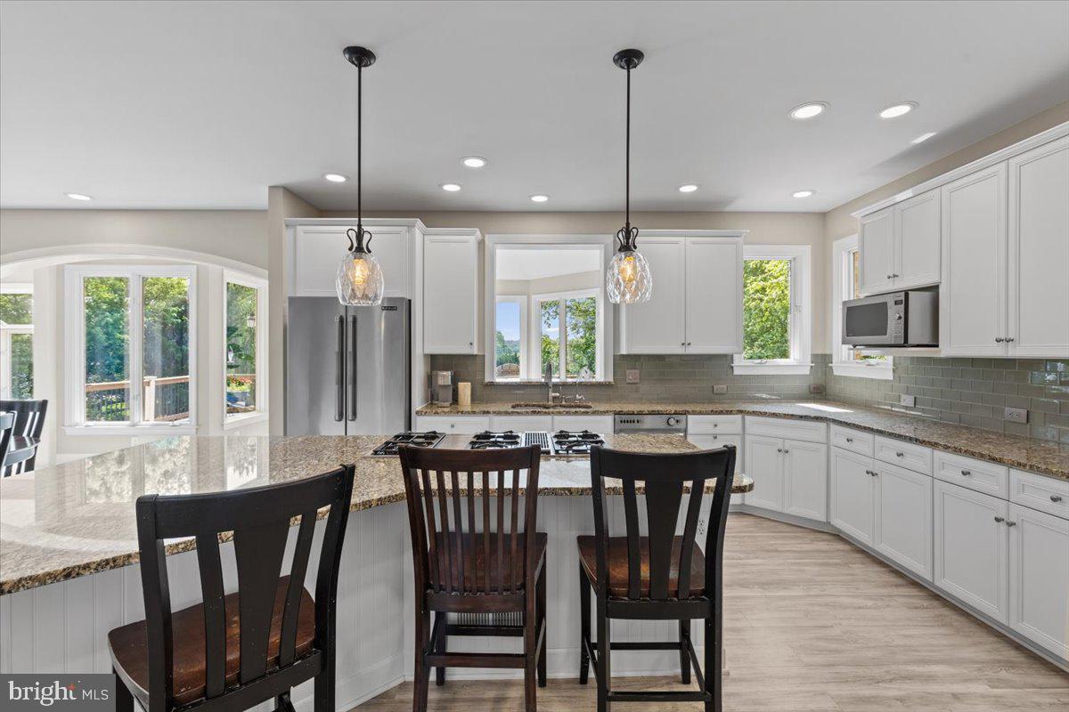 20428 CRIMSON PL, LEESBURG, Virginia 20175, 7 Bedrooms Bedrooms, ,5 BathroomsBathrooms,Residential,For sale,20428 CRIMSON PL,VALO2098168 MLS # VALO2098168