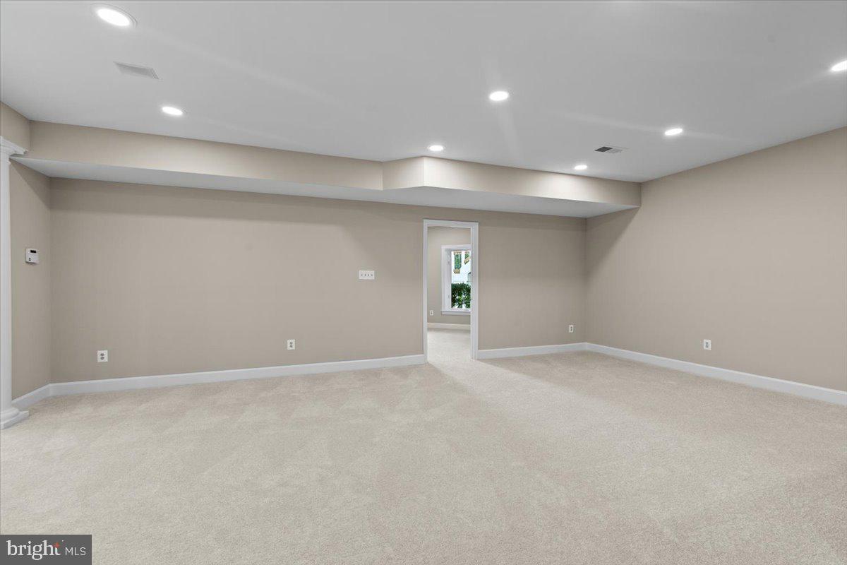 20428 CRIMSON PL, LEESBURG, Virginia 20175, 7 Bedrooms Bedrooms, ,5 BathroomsBathrooms,Residential,For sale,20428 CRIMSON PL,VALO2098168 MLS # VALO2098168