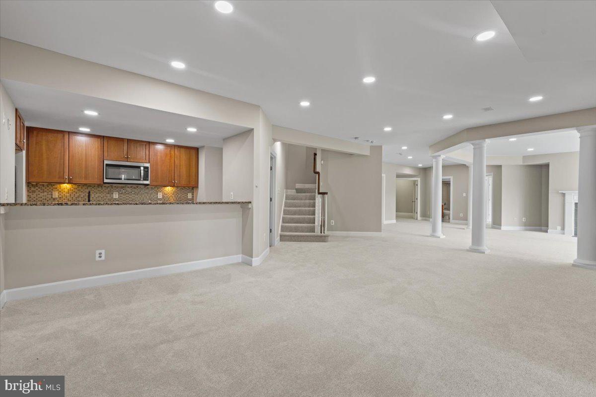 20428 CRIMSON PL, LEESBURG, Virginia 20175, 7 Bedrooms Bedrooms, ,5 BathroomsBathrooms,Residential,For sale,20428 CRIMSON PL,VALO2098168 MLS # VALO2098168