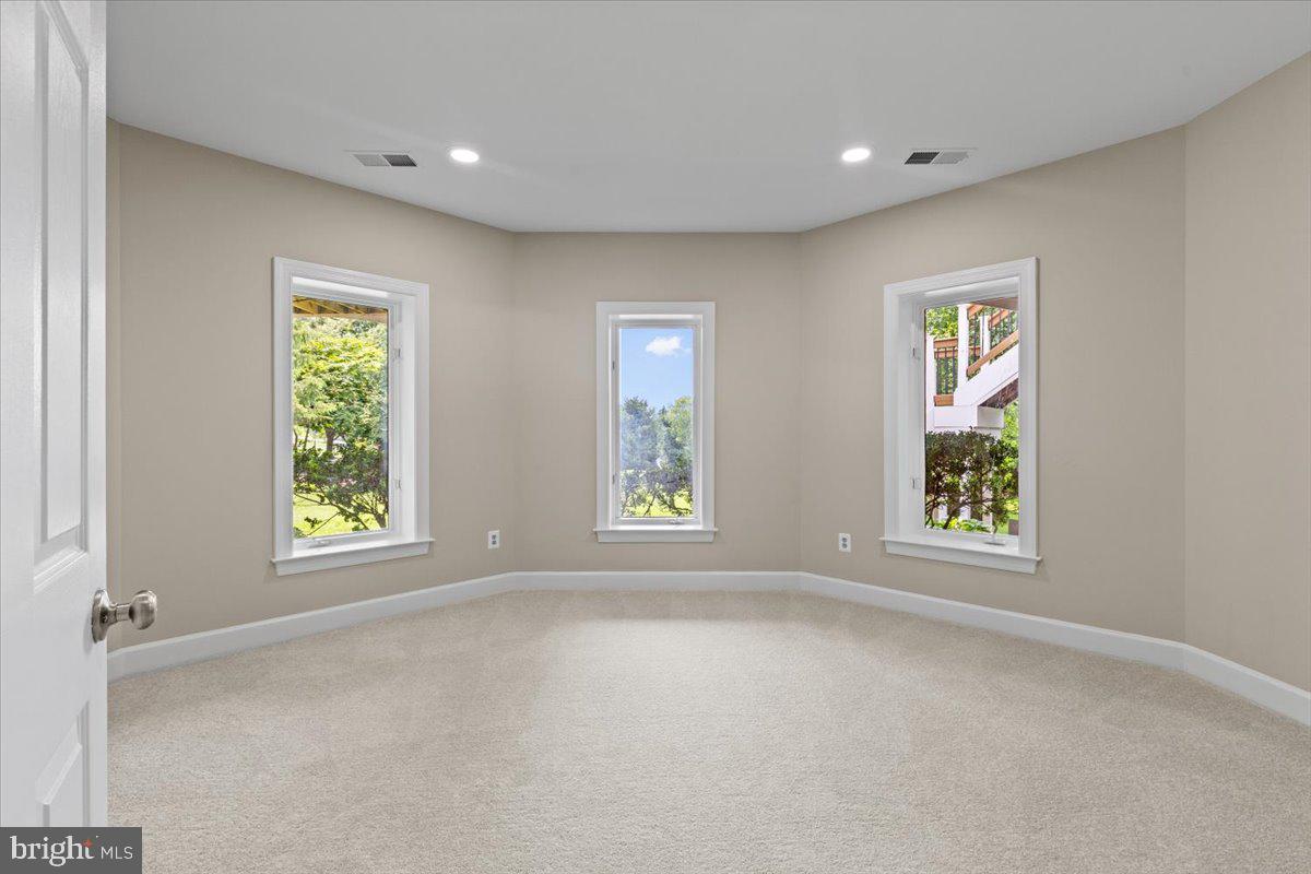 20428 CRIMSON PL, LEESBURG, Virginia 20175, 7 Bedrooms Bedrooms, ,5 BathroomsBathrooms,Residential,For sale,20428 CRIMSON PL,VALO2098168 MLS # VALO2098168