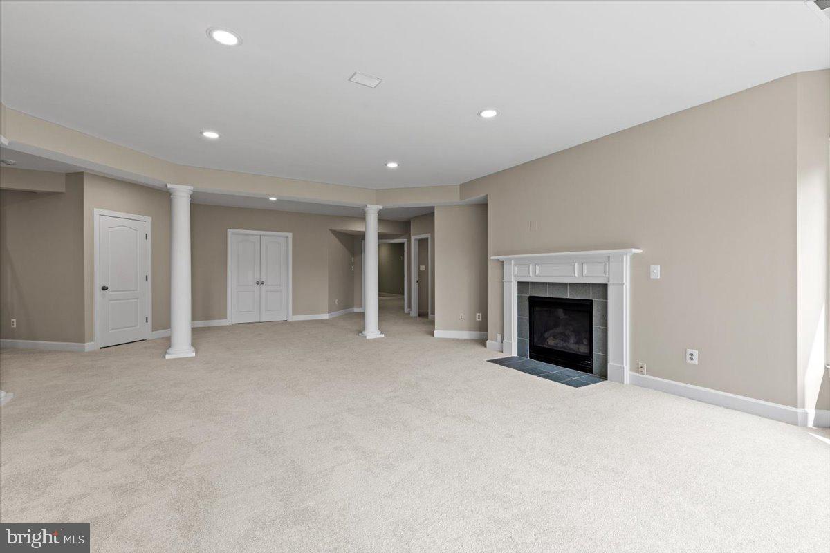 20428 CRIMSON PL, LEESBURG, Virginia 20175, 7 Bedrooms Bedrooms, ,5 BathroomsBathrooms,Residential,For sale,20428 CRIMSON PL,VALO2098168 MLS # VALO2098168