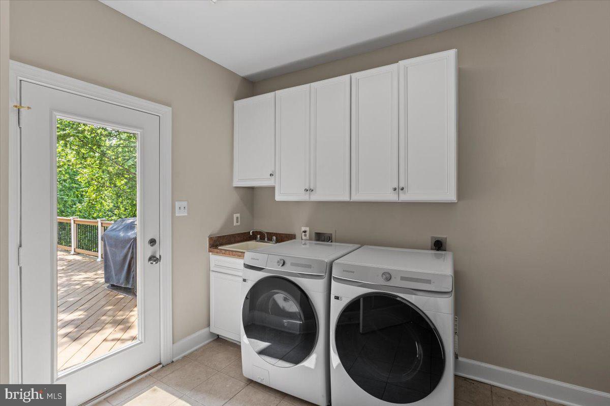 20428 CRIMSON PL, LEESBURG, Virginia 20175, 7 Bedrooms Bedrooms, ,5 BathroomsBathrooms,Residential,For sale,20428 CRIMSON PL,VALO2098168 MLS # VALO2098168