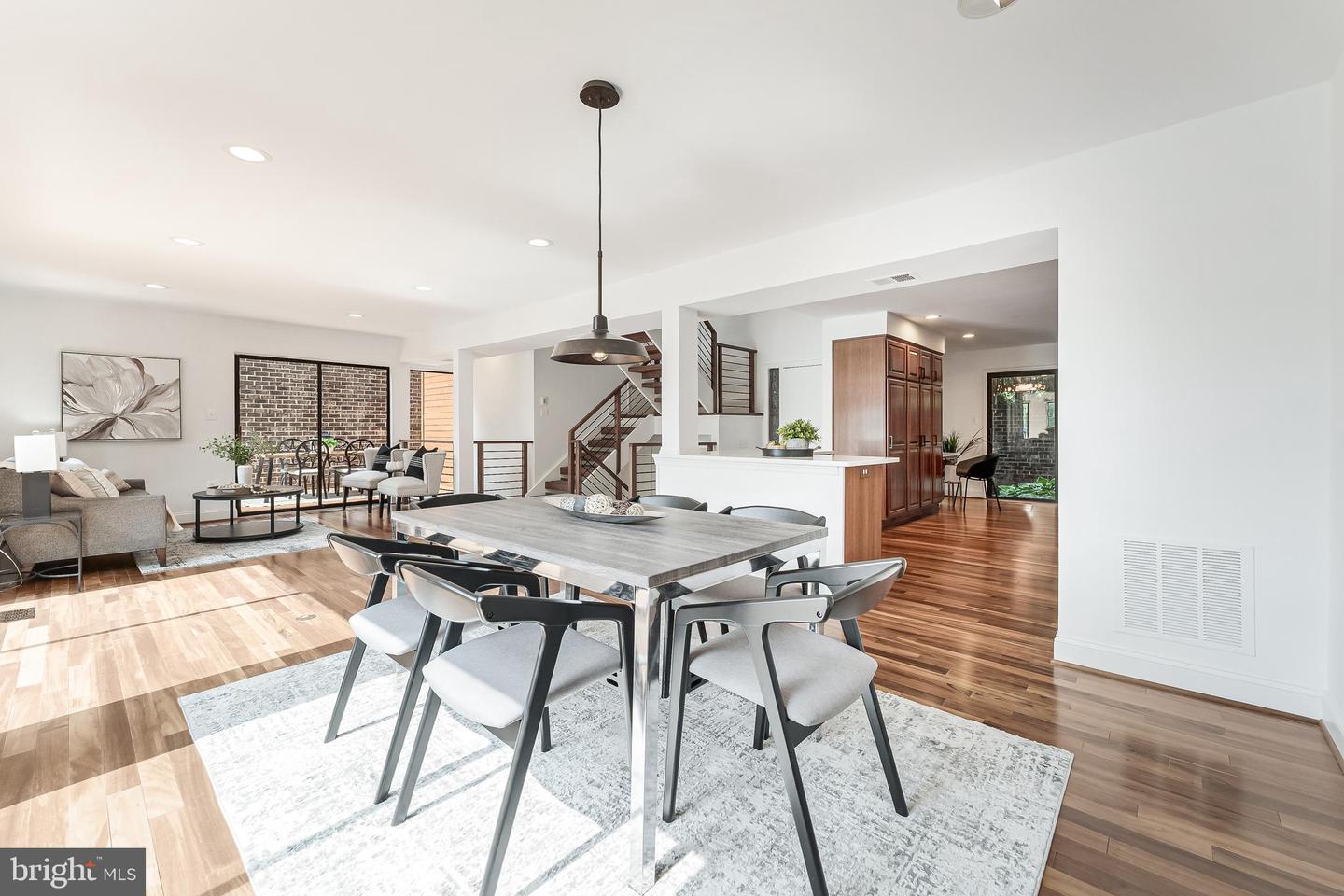 2127 CABOTS POINT LN, RESTON, Virginia 20191, 3 Bedrooms Bedrooms, ,3 BathroomsBathrooms,Residential,For sale,2127 CABOTS POINT LN,VAFX2244238 MLS # VAFX2244238