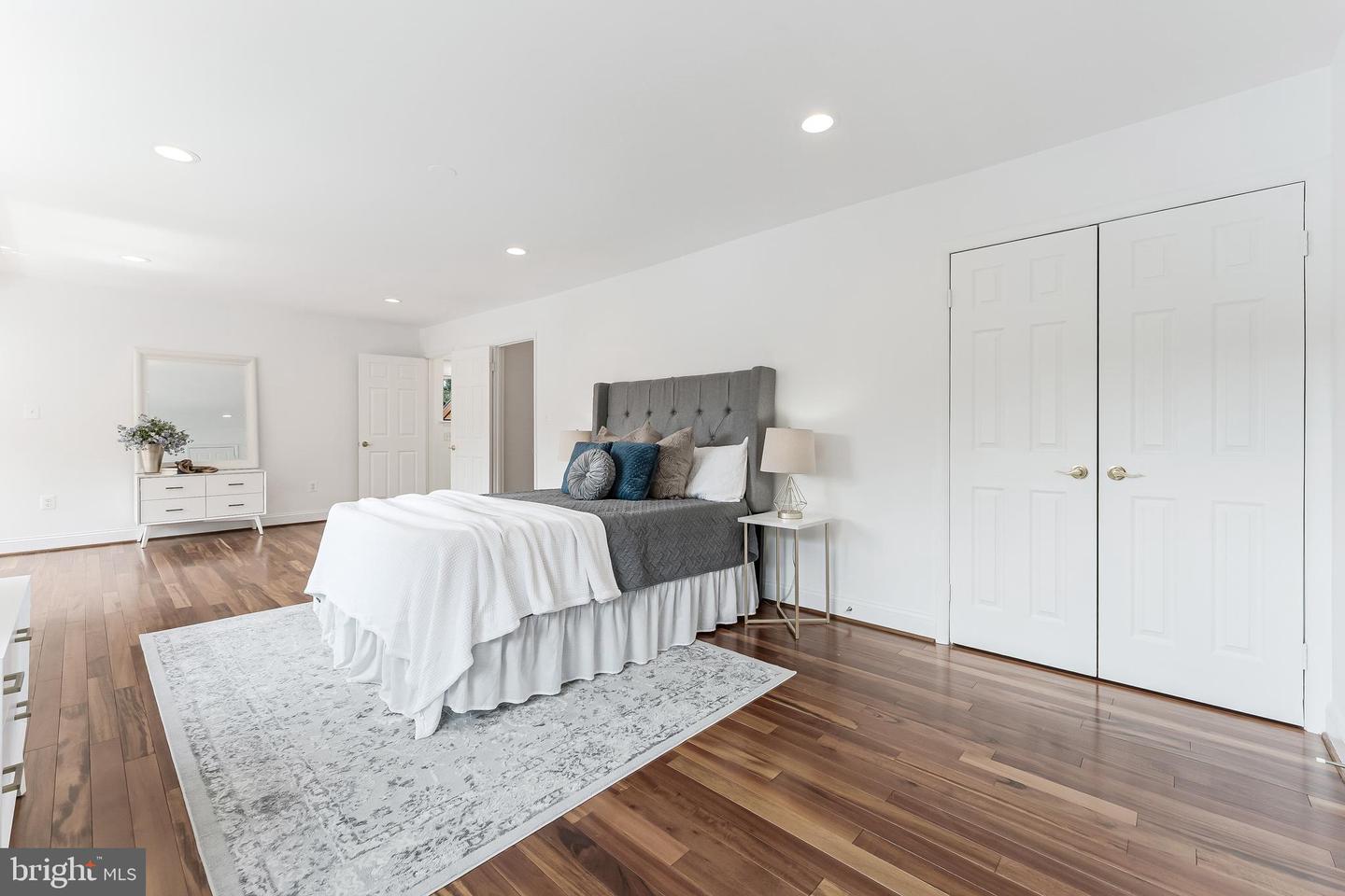 2127 CABOTS POINT LN, RESTON, Virginia 20191, 3 Bedrooms Bedrooms, ,3 BathroomsBathrooms,Residential,For sale,2127 CABOTS POINT LN,VAFX2244238 MLS # VAFX2244238