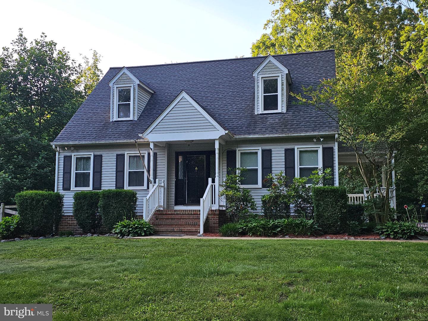 17 JACK ELLINGTON RD, FREDERICKSBURG, Virginia 22406, 4 Bedrooms Bedrooms, ,3 BathroomsBathrooms,Residential,For sale,17 JACK ELLINGTON RD,VAST2039424 MLS # VAST2039424