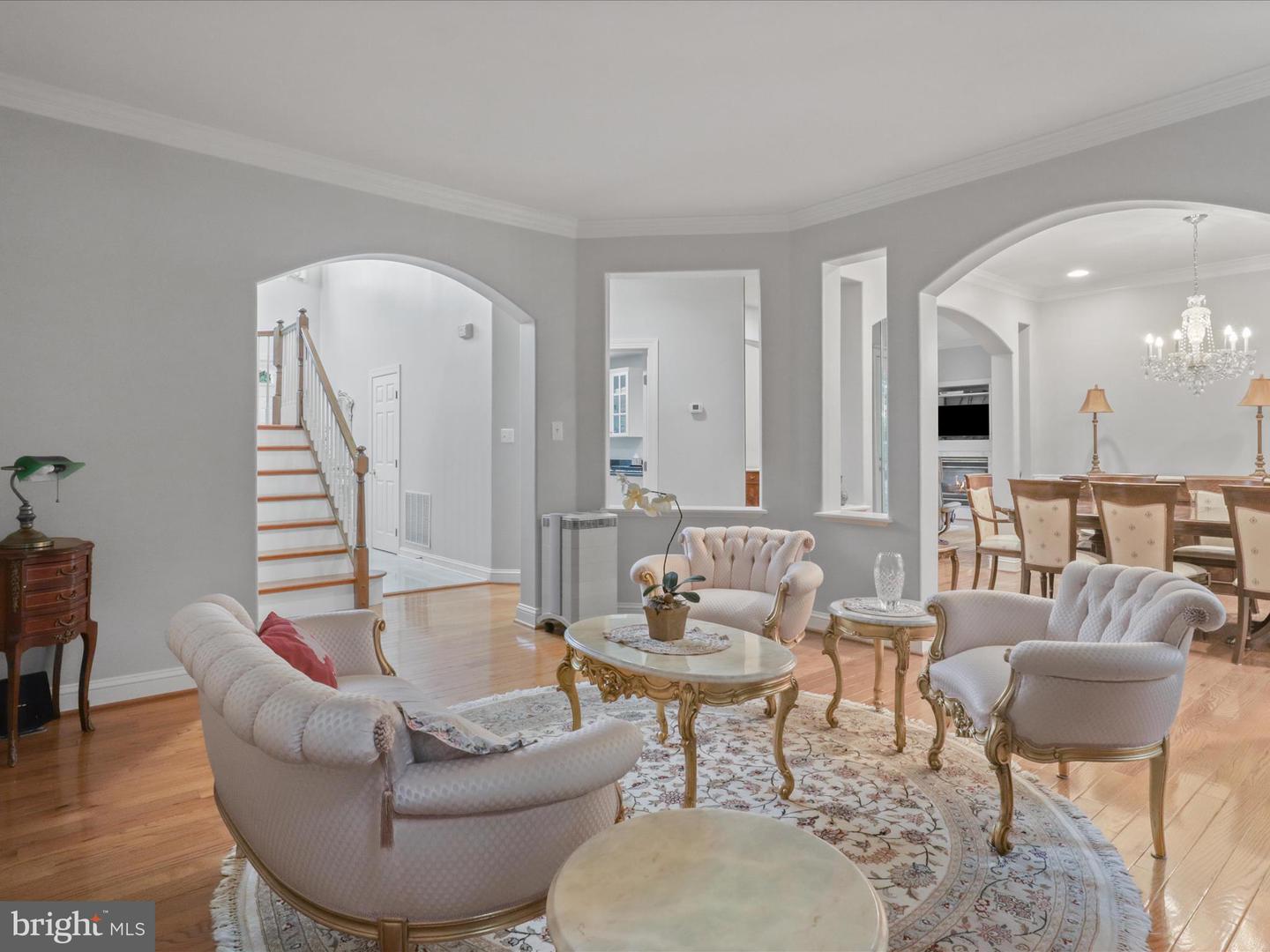 7952 BLITZ CT, DUNN LORING, Virginia 22027, 5 Bedrooms Bedrooms, ,3 BathroomsBathrooms,Residential,For sale,7952 BLITZ CT,VAFX2244942 MLS # VAFX2244942