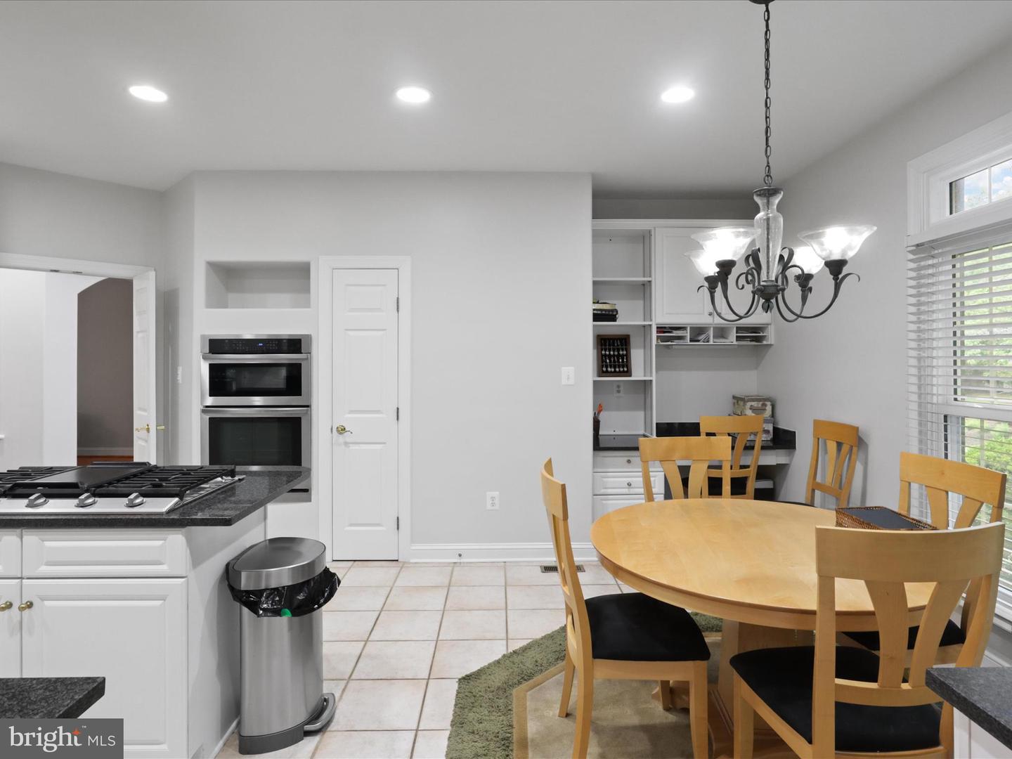 7952 BLITZ CT, DUNN LORING, Virginia 22027, 5 Bedrooms Bedrooms, ,3 BathroomsBathrooms,Residential,For sale,7952 BLITZ CT,VAFX2244942 MLS # VAFX2244942