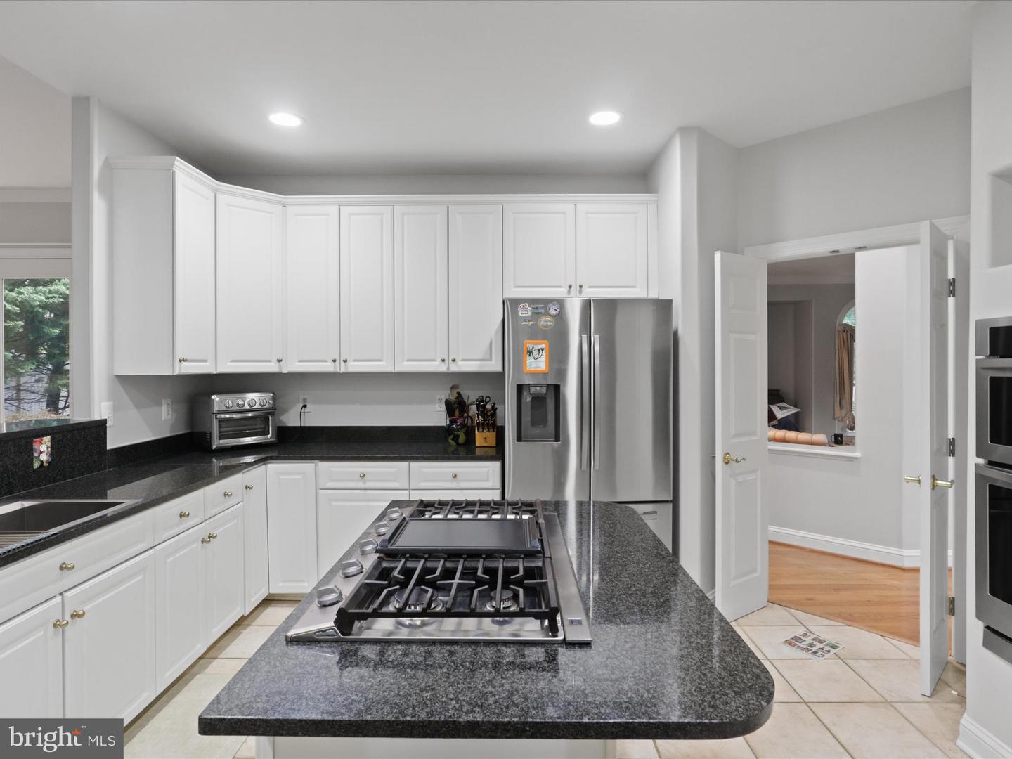 7952 BLITZ CT, DUNN LORING, Virginia 22027, 5 Bedrooms Bedrooms, ,3 BathroomsBathrooms,Residential,For sale,7952 BLITZ CT,VAFX2244942 MLS # VAFX2244942