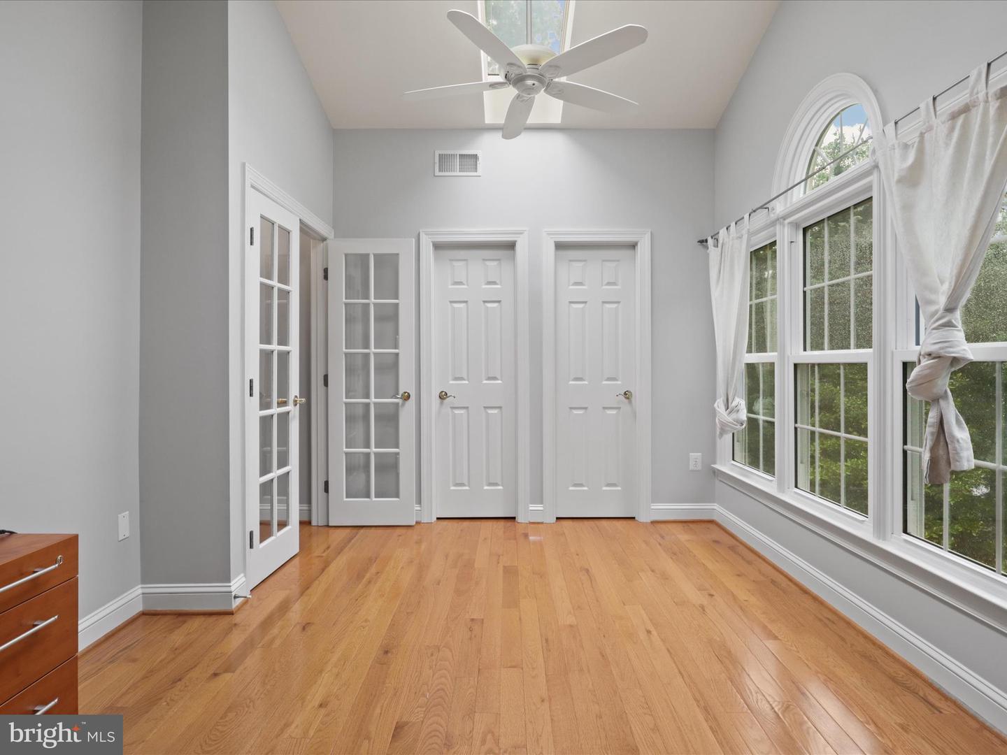 7952 BLITZ CT, DUNN LORING, Virginia 22027, 5 Bedrooms Bedrooms, ,3 BathroomsBathrooms,Residential,For sale,7952 BLITZ CT,VAFX2244942 MLS # VAFX2244942