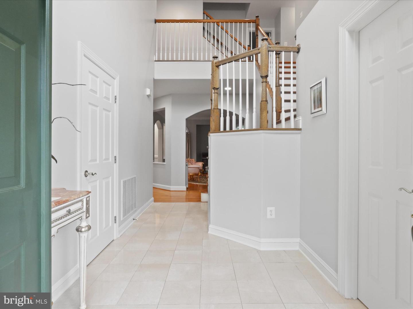 7952 BLITZ CT, DUNN LORING, Virginia 22027, 5 Bedrooms Bedrooms, ,3 BathroomsBathrooms,Residential,For sale,7952 BLITZ CT,VAFX2244942 MLS # VAFX2244942