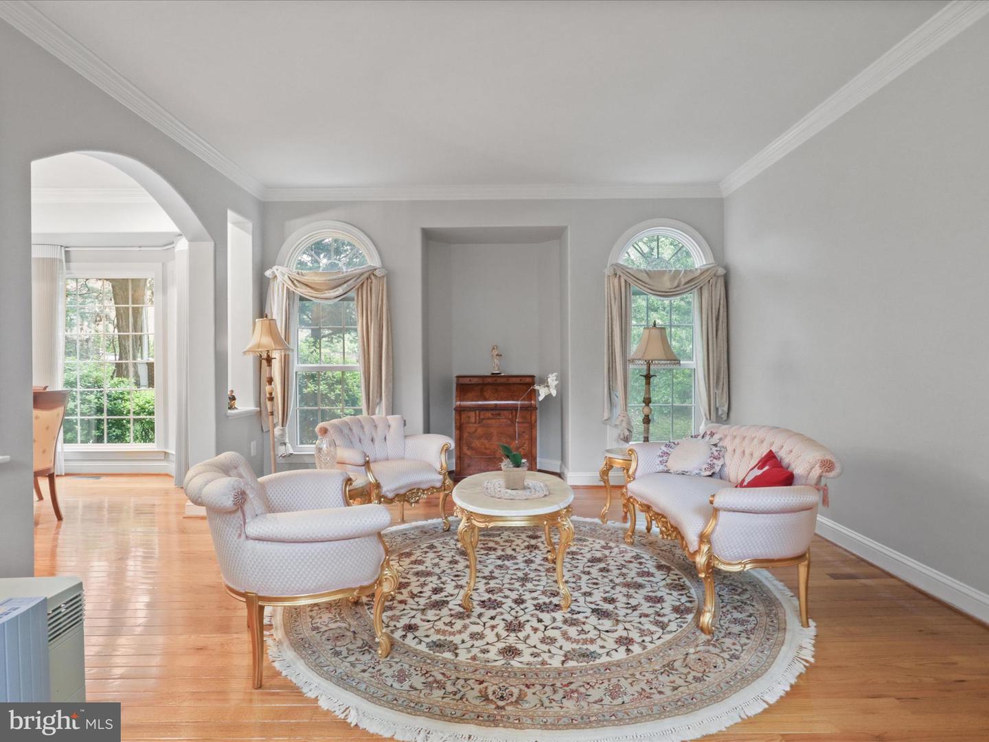 7952 BLITZ CT, DUNN LORING, Virginia 22027, 5 Bedrooms Bedrooms, ,3 BathroomsBathrooms,Residential,For sale,7952 BLITZ CT,VAFX2244942 MLS # VAFX2244942