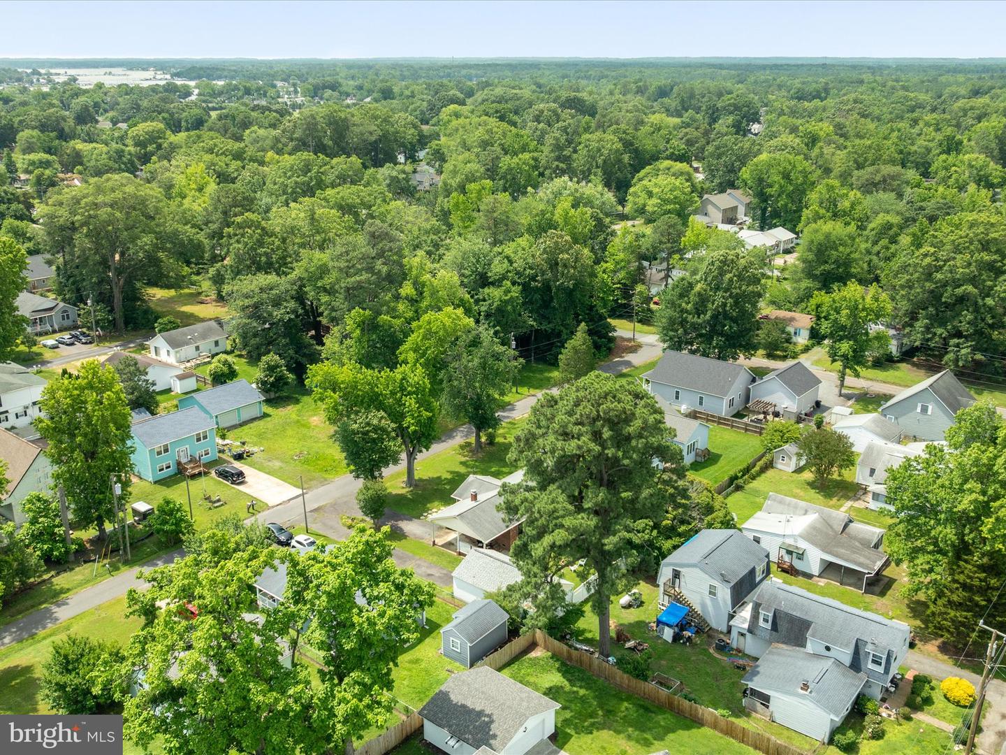 29 8TH ST, COLONIAL BEACH, Virginia 22443, 3 Bedrooms Bedrooms, 6 Rooms Rooms,2 BathroomsBathrooms,Residential,For sale,29 8TH ST,VAWE2009036 MLS # VAWE2009036