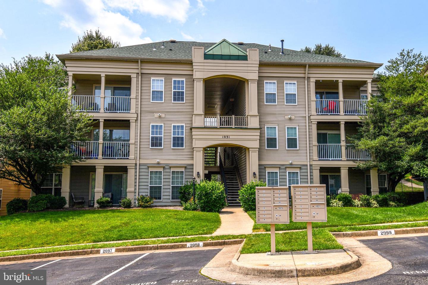 1031 GARDENVIEW LOOP #103, WOODBRIDGE, Virginia 22191, 2 Bedrooms Bedrooms, ,2 BathroomsBathrooms,Residential,For sale,1031 GARDENVIEW LOOP #103,VAPW2096110 MLS # VAPW2096110