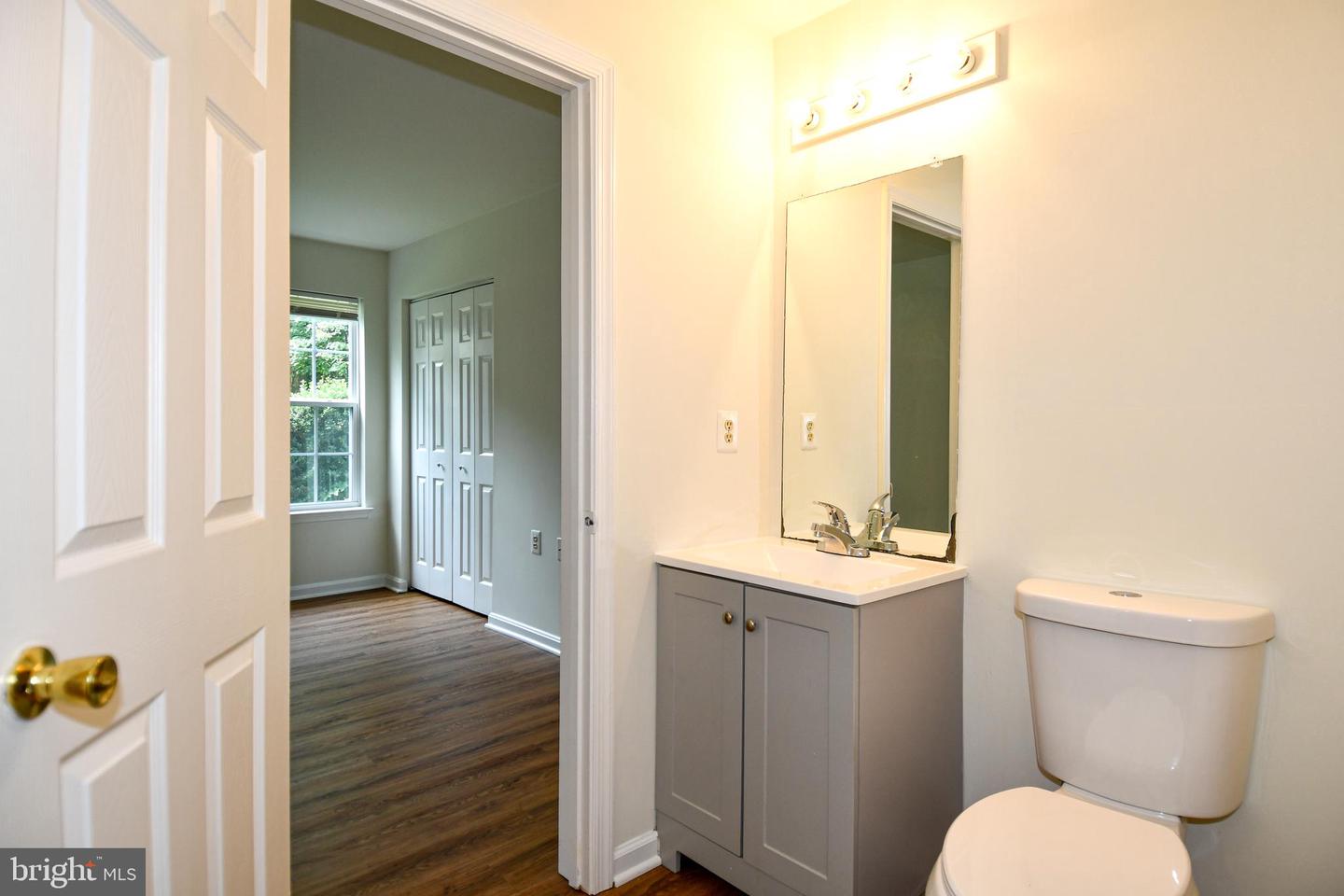 1031 GARDENVIEW LOOP #103, WOODBRIDGE, Virginia 22191, 2 Bedrooms Bedrooms, ,2 BathroomsBathrooms,Residential,For sale,1031 GARDENVIEW LOOP #103,VAPW2096110 MLS # VAPW2096110