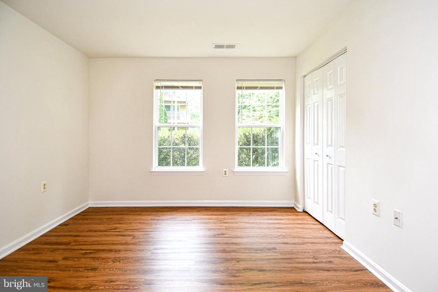 1031 GARDENVIEW LOOP #103, WOODBRIDGE, Virginia 22191, 2 Bedrooms Bedrooms, ,2 BathroomsBathrooms,Residential,For sale,1031 GARDENVIEW LOOP #103,VAPW2096110 MLS # VAPW2096110