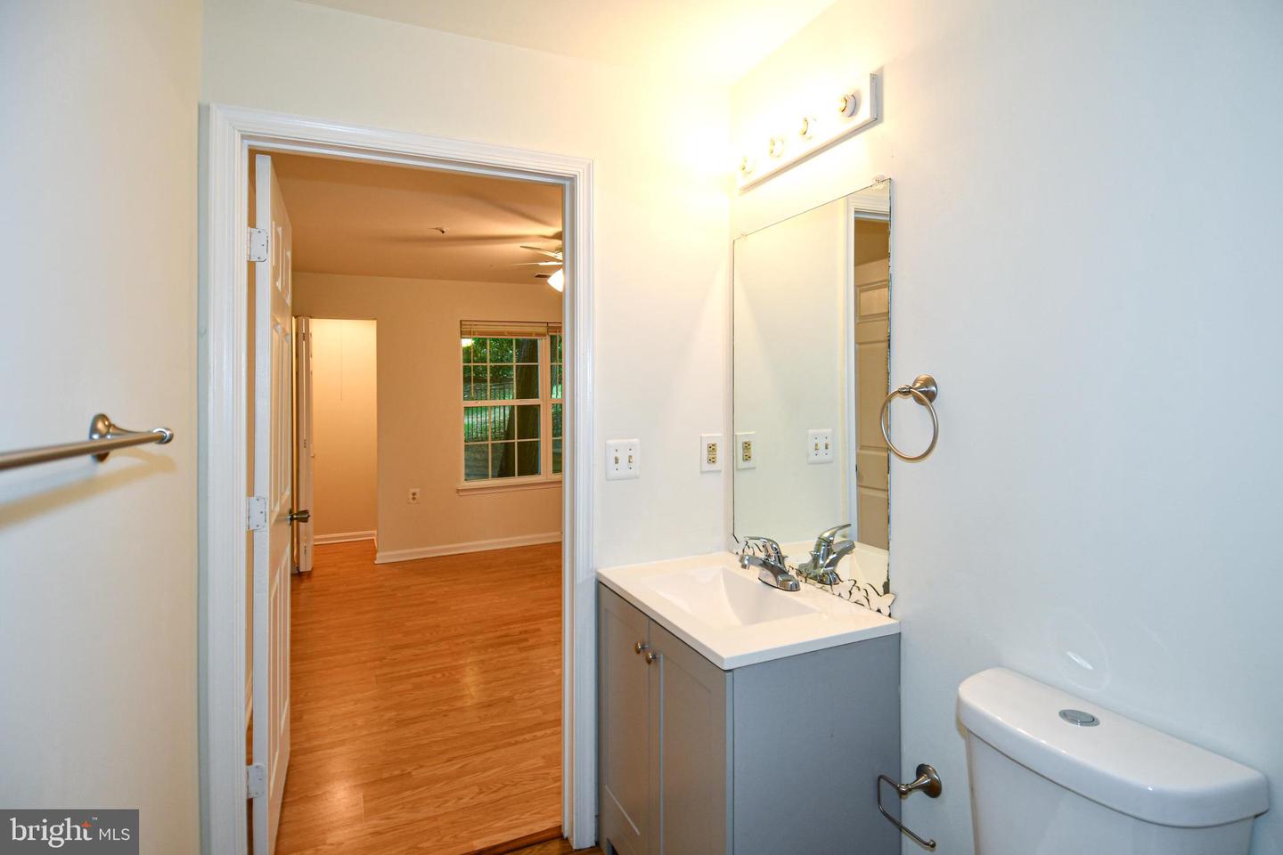 1031 GARDENVIEW LOOP #103, WOODBRIDGE, Virginia 22191, 2 Bedrooms Bedrooms, ,2 BathroomsBathrooms,Residential,For sale,1031 GARDENVIEW LOOP #103,VAPW2096110 MLS # VAPW2096110