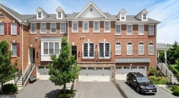 204 CENNING TER, PURCELLVILLE, Virginia 20132, 3 Bedrooms Bedrooms, ,2 BathroomsBathrooms,Residential,For sale,204 CENNING TER,VALO2098622 MLS # VALO2098622