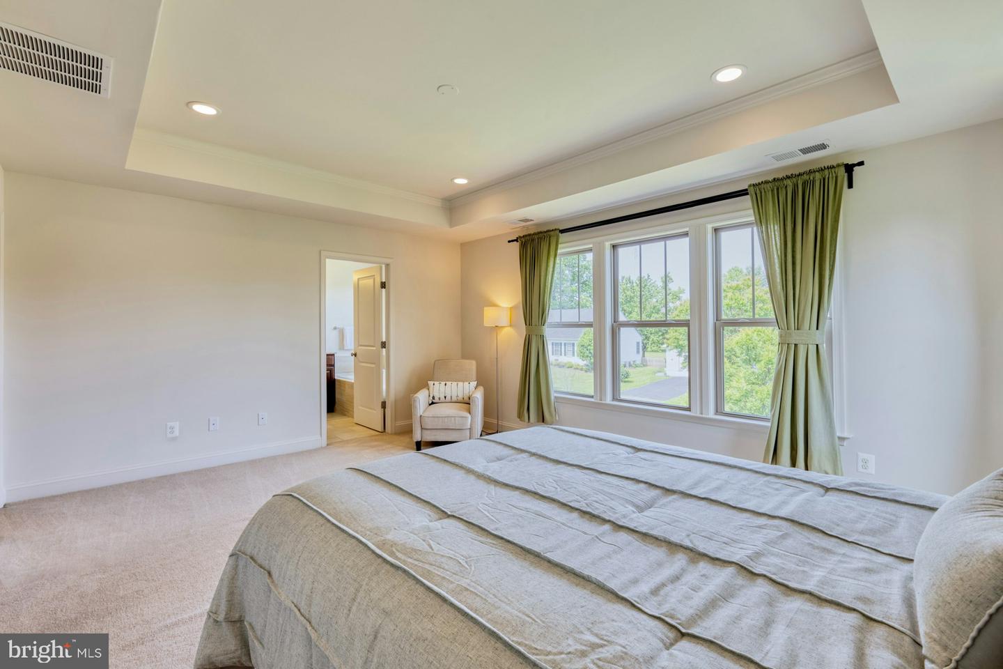 209 NATURAL TER SW, LEESBURG, Virginia 20175, 3 Bedrooms Bedrooms, ,3 BathroomsBathrooms,Residential,For sale,209 NATURAL TER SW,VALO2098626 MLS # VALO2098626