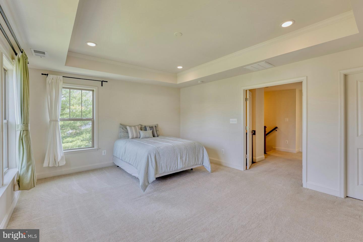 209 NATURAL TER SW, LEESBURG, Virginia 20175, 3 Bedrooms Bedrooms, ,3 BathroomsBathrooms,Residential,For sale,209 NATURAL TER SW,VALO2098626 MLS # VALO2098626