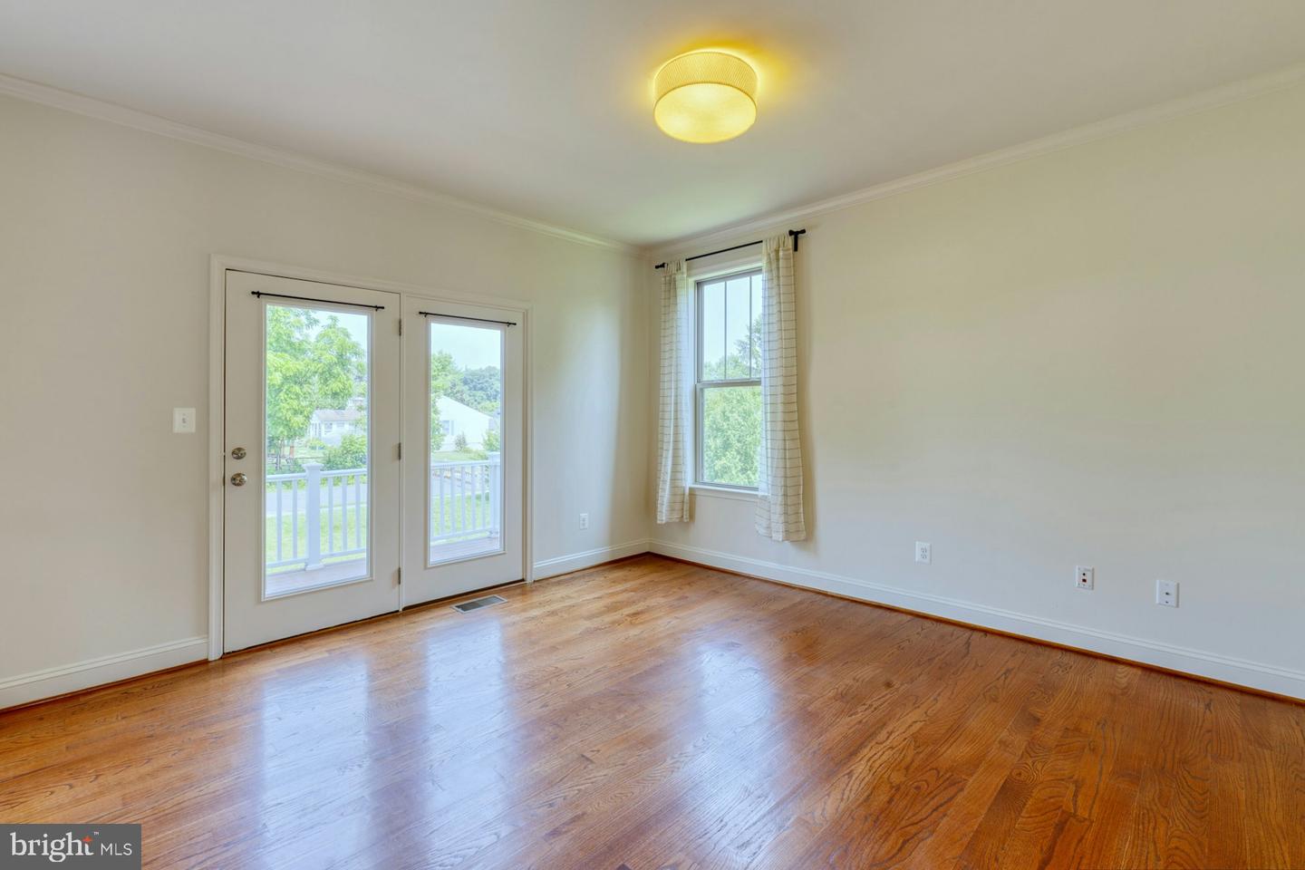 209 NATURAL TER SW, LEESBURG, Virginia 20175, 3 Bedrooms Bedrooms, ,3 BathroomsBathrooms,Residential,For sale,209 NATURAL TER SW,VALO2098626 MLS # VALO2098626