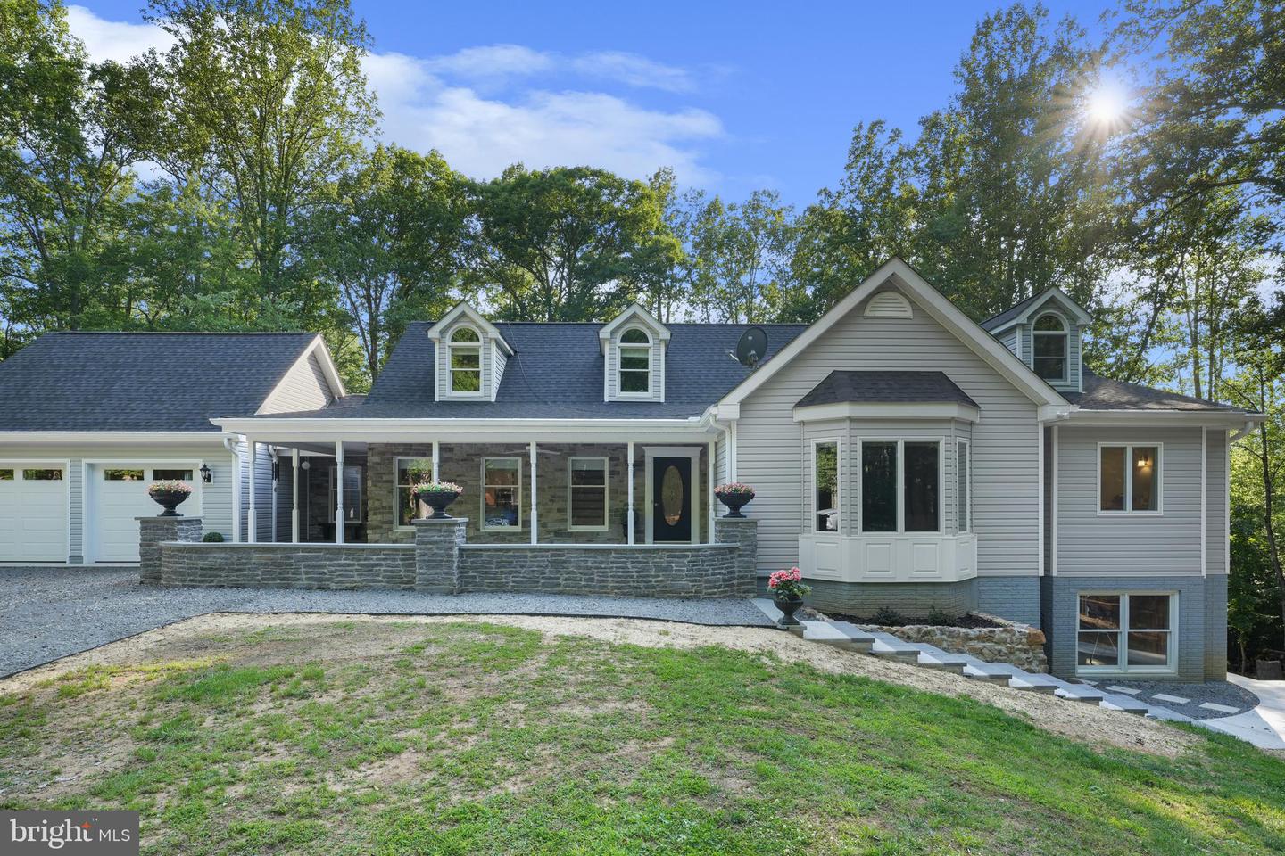 7006 TAPPS FORD RD, AMISSVILLE, Virginia 20106, 4 Bedrooms Bedrooms, ,3 BathroomsBathrooms,Residential,For sale,7006 TAPPS FORD RD,VAFQ2016908 MLS # VAFQ2016908