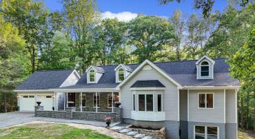 7006 TAPPS FORD RD, AMISSVILLE, Virginia 20106, 4 Bedrooms Bedrooms, ,3 BathroomsBathrooms,Residential,For sale,7006 TAPPS FORD RD,VAFQ2016908 MLS # VAFQ2016908