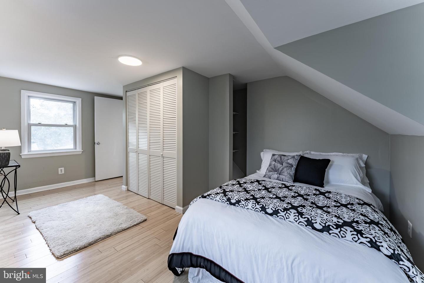 5634 8TH RD N, ARLINGTON, Virginia 22205, 3 Bedrooms Bedrooms, ,3 BathroomsBathrooms,Residential,For sale,5634 8TH RD N,VAAR2058520 MLS # VAAR2058520