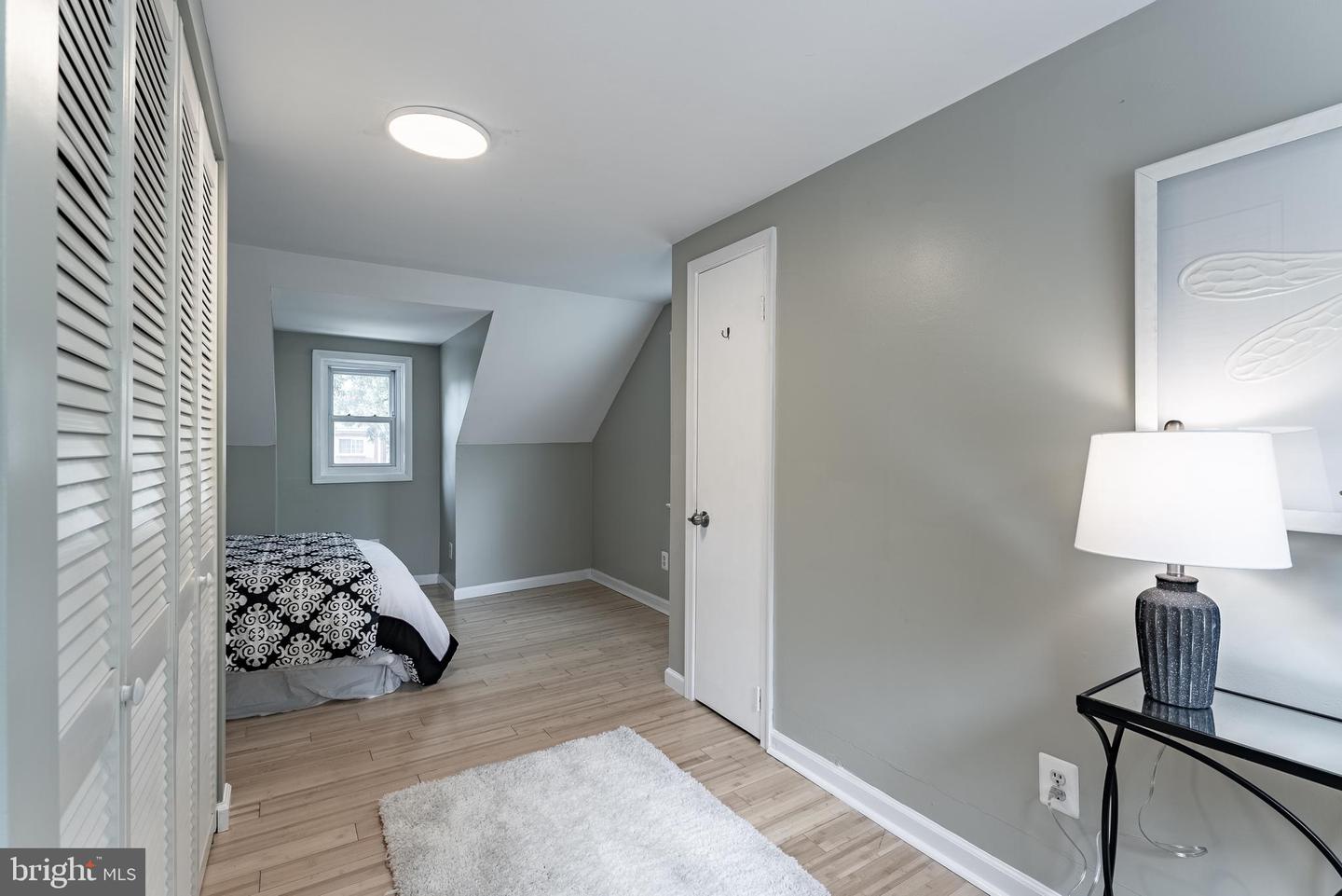 5634 8TH RD N, ARLINGTON, Virginia 22205, 3 Bedrooms Bedrooms, ,3 BathroomsBathrooms,Residential,For sale,5634 8TH RD N,VAAR2058520 MLS # VAAR2058520