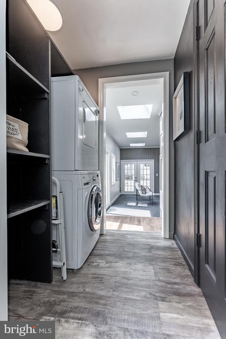 5634 8TH RD N, ARLINGTON, Virginia 22205, 3 Bedrooms Bedrooms, ,3 BathroomsBathrooms,Residential,For sale,5634 8TH RD N,VAAR2058520 MLS # VAAR2058520