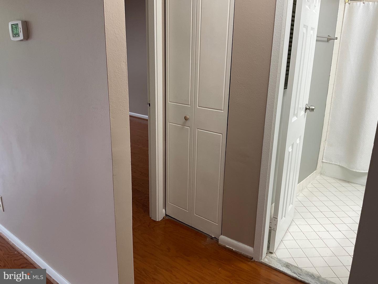 301 N BEAUREGARD ST #320, ALEXANDRIA, Virginia 22312, 1 Bedroom Bedrooms, ,1 BathroomBathrooms,Residential,For sale,301 N BEAUREGARD ST #320,VAAX2046024 MLS # VAAX2046024