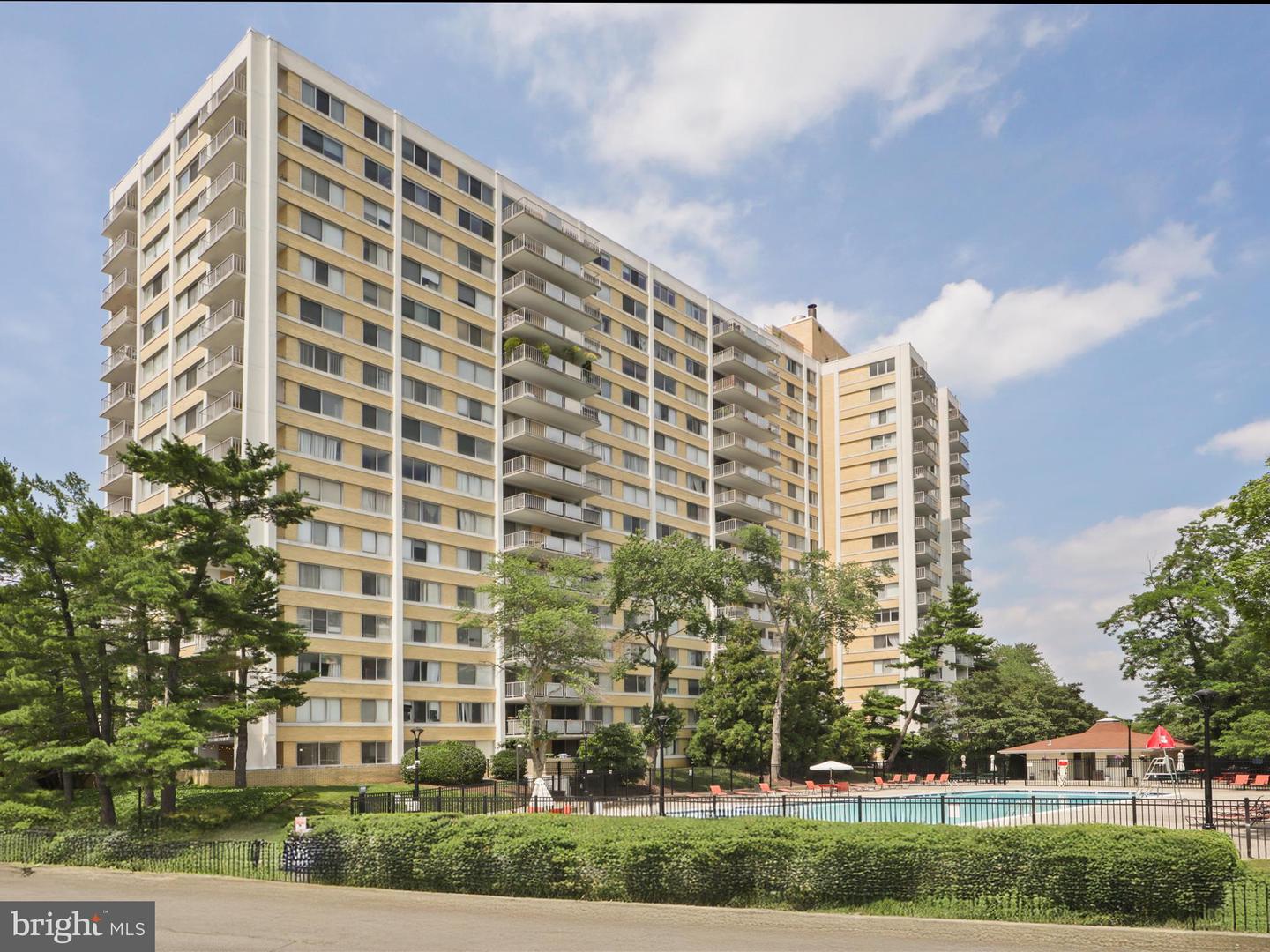 301 N BEAUREGARD ST #320, ALEXANDRIA, Virginia 22312, 1 Bedroom Bedrooms, ,1 BathroomBathrooms,Residential,For sale,301 N BEAUREGARD ST #320,VAAX2046024 MLS # VAAX2046024