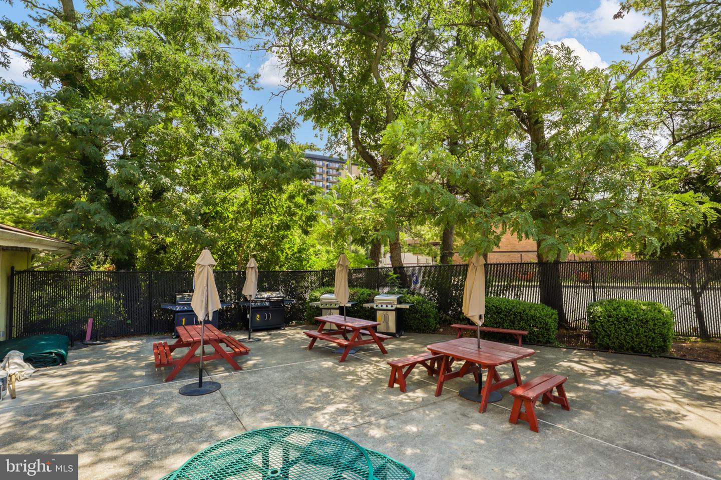 301 N BEAUREGARD ST #320, ALEXANDRIA, Virginia 22312, 1 Bedroom Bedrooms, ,1 BathroomBathrooms,Residential,For sale,301 N BEAUREGARD ST #320,VAAX2046024 MLS # VAAX2046024