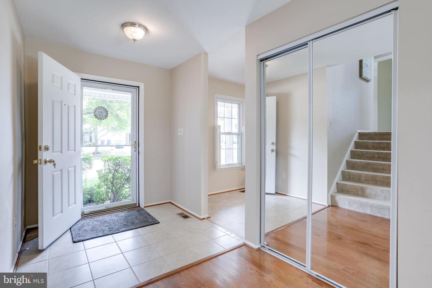 6316 CAPELLA AVE, BURKE, Virginia 22015, 5 Bedrooms Bedrooms, ,3 BathroomsBathrooms,Residential,For sale,6316 CAPELLA AVE,VAFX2244976 MLS # VAFX2244976