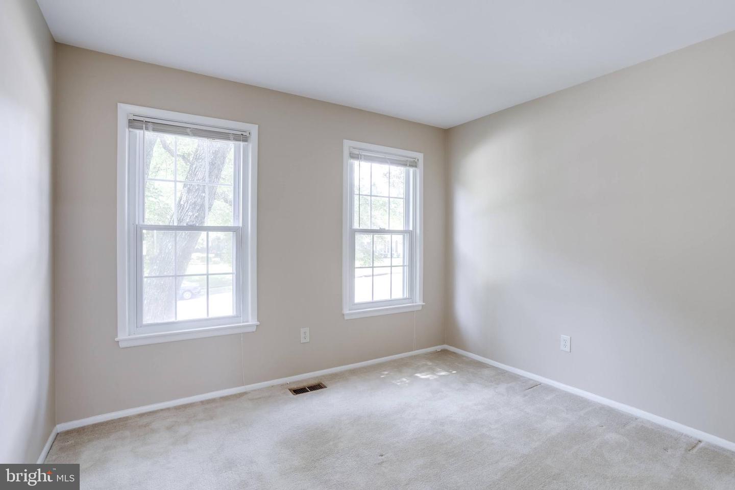 6316 CAPELLA AVE, BURKE, Virginia 22015, 5 Bedrooms Bedrooms, ,3 BathroomsBathrooms,Residential,For sale,6316 CAPELLA AVE,VAFX2244976 MLS # VAFX2244976