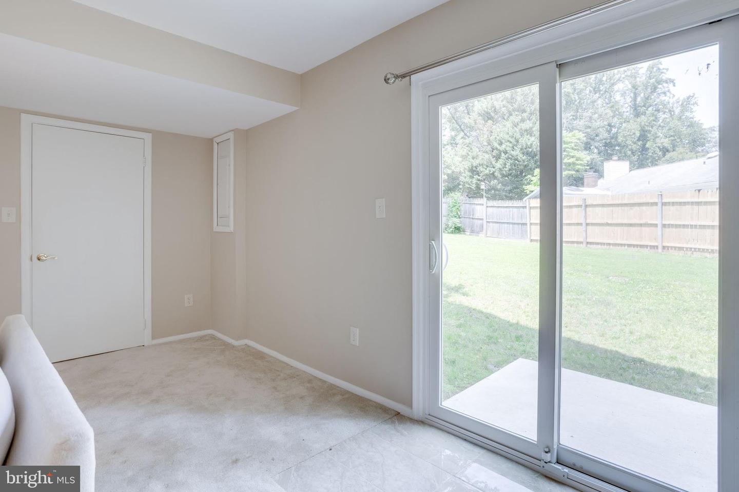 6316 CAPELLA AVE, BURKE, Virginia 22015, 5 Bedrooms Bedrooms, ,3 BathroomsBathrooms,Residential,For sale,6316 CAPELLA AVE,VAFX2244976 MLS # VAFX2244976