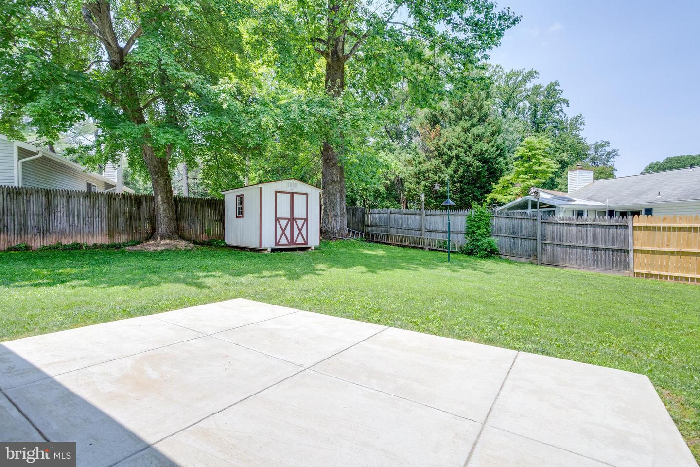 6316 CAPELLA AVE, BURKE, Virginia 22015, 5 Bedrooms Bedrooms, ,3 BathroomsBathrooms,Residential,For sale,6316 CAPELLA AVE,VAFX2244976 MLS # VAFX2244976