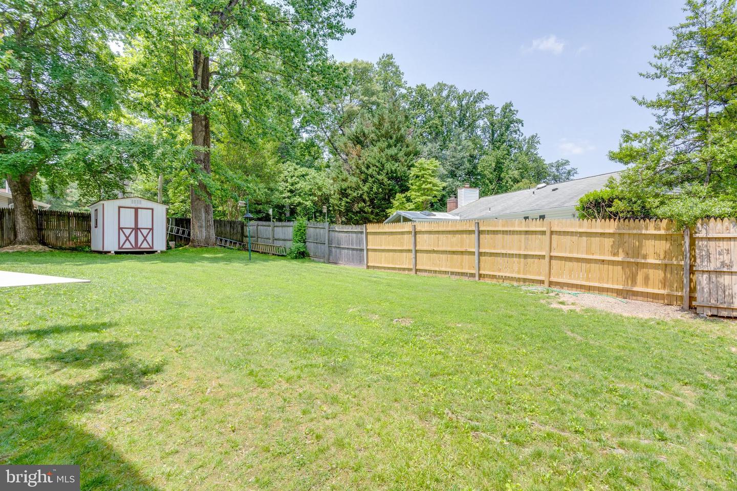 6316 CAPELLA AVE, BURKE, Virginia 22015, 5 Bedrooms Bedrooms, ,3 BathroomsBathrooms,Residential,For sale,6316 CAPELLA AVE,VAFX2244976 MLS # VAFX2244976