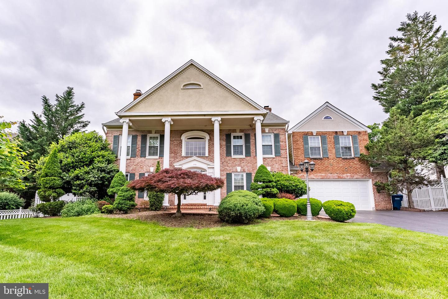 4918 SUNSET LN, ANNANDALE, Virginia 22003, 7 Bedrooms Bedrooms, ,6 BathroomsBathrooms,Residential,For sale,4918 SUNSET LN,VAFX2245166 MLS # VAFX2245166