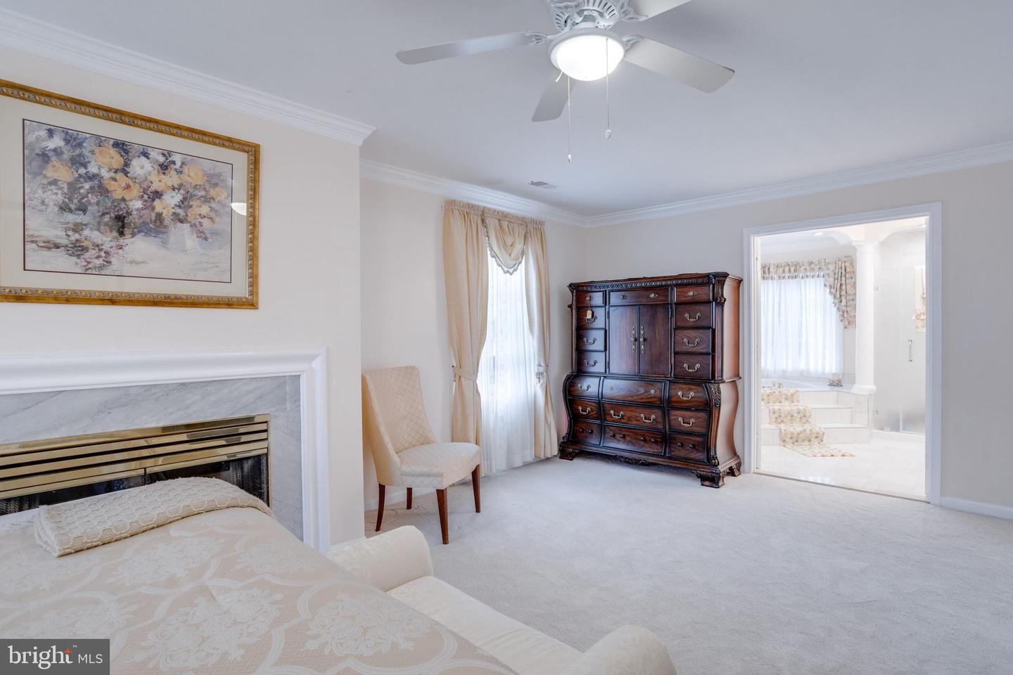 4918 SUNSET LN, ANNANDALE, Virginia 22003, 7 Bedrooms Bedrooms, ,6 BathroomsBathrooms,Residential,For sale,4918 SUNSET LN,VAFX2245166 MLS # VAFX2245166