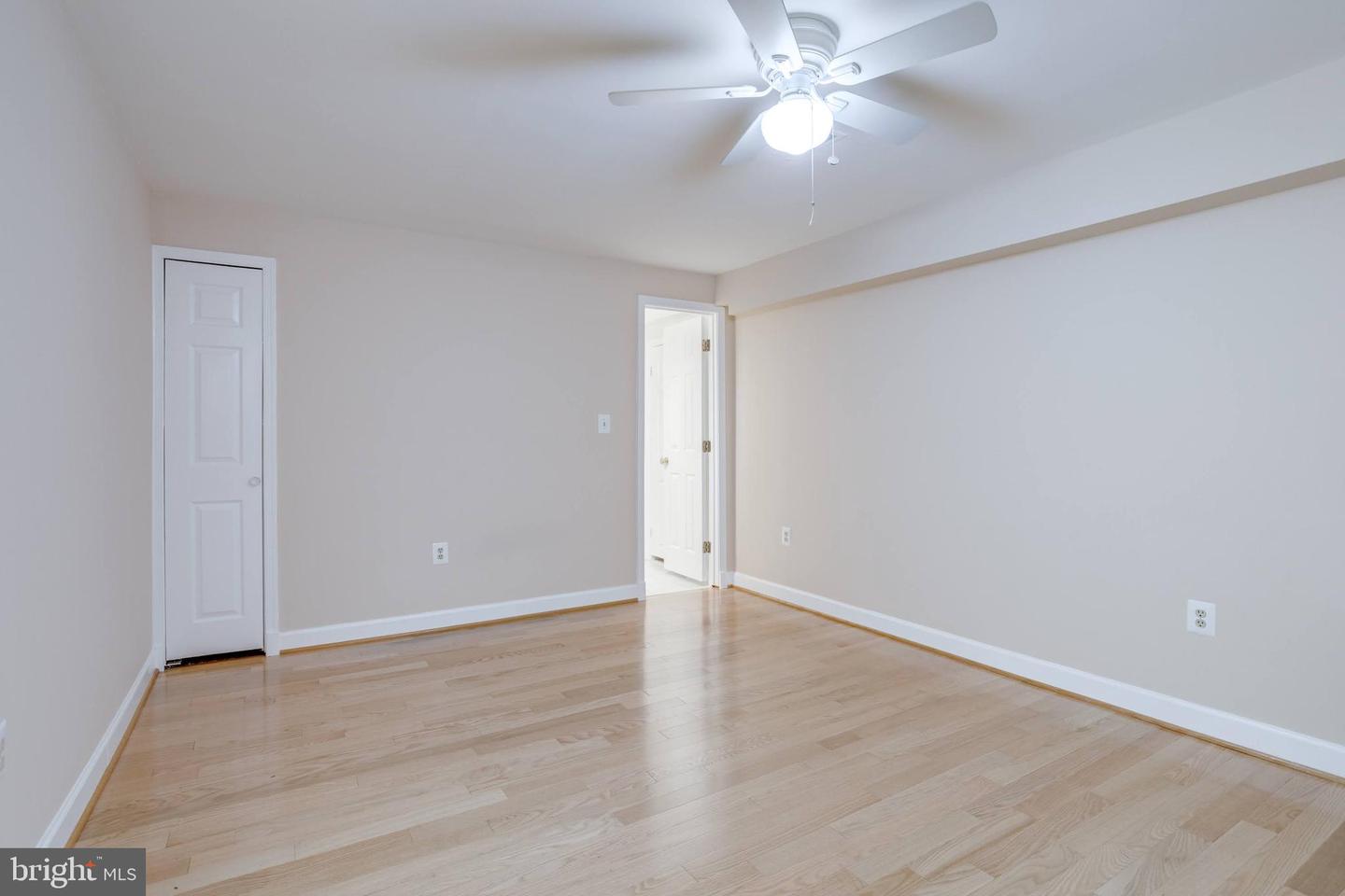 4918 SUNSET LN, ANNANDALE, Virginia 22003, 7 Bedrooms Bedrooms, ,6 BathroomsBathrooms,Residential,For sale,4918 SUNSET LN,VAFX2245166 MLS # VAFX2245166