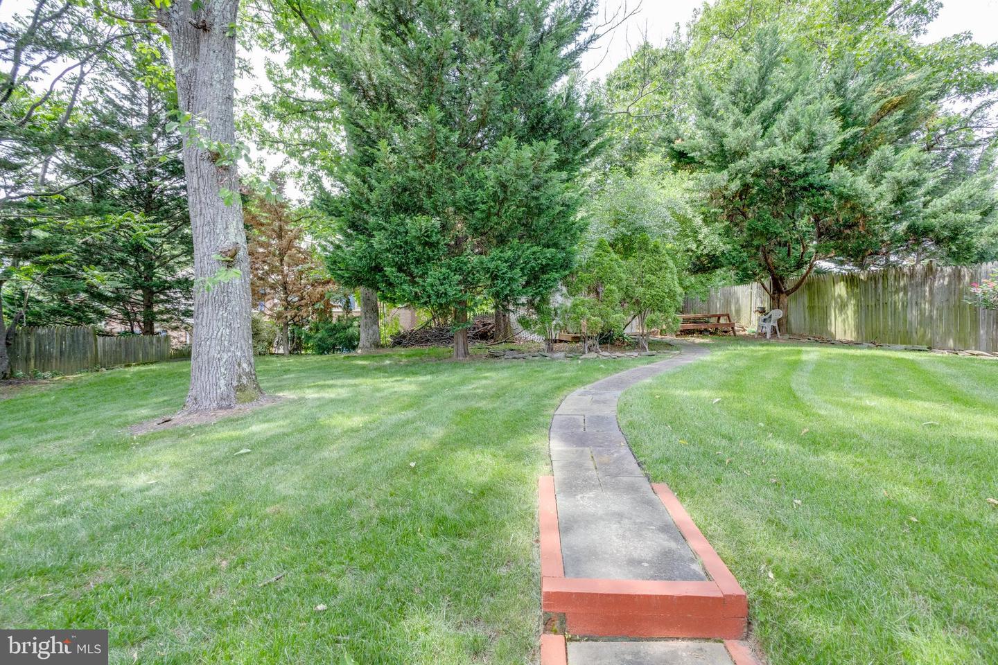 4918 SUNSET LN, ANNANDALE, Virginia 22003, 7 Bedrooms Bedrooms, ,6 BathroomsBathrooms,Residential,For sale,4918 SUNSET LN,VAFX2245166 MLS # VAFX2245166