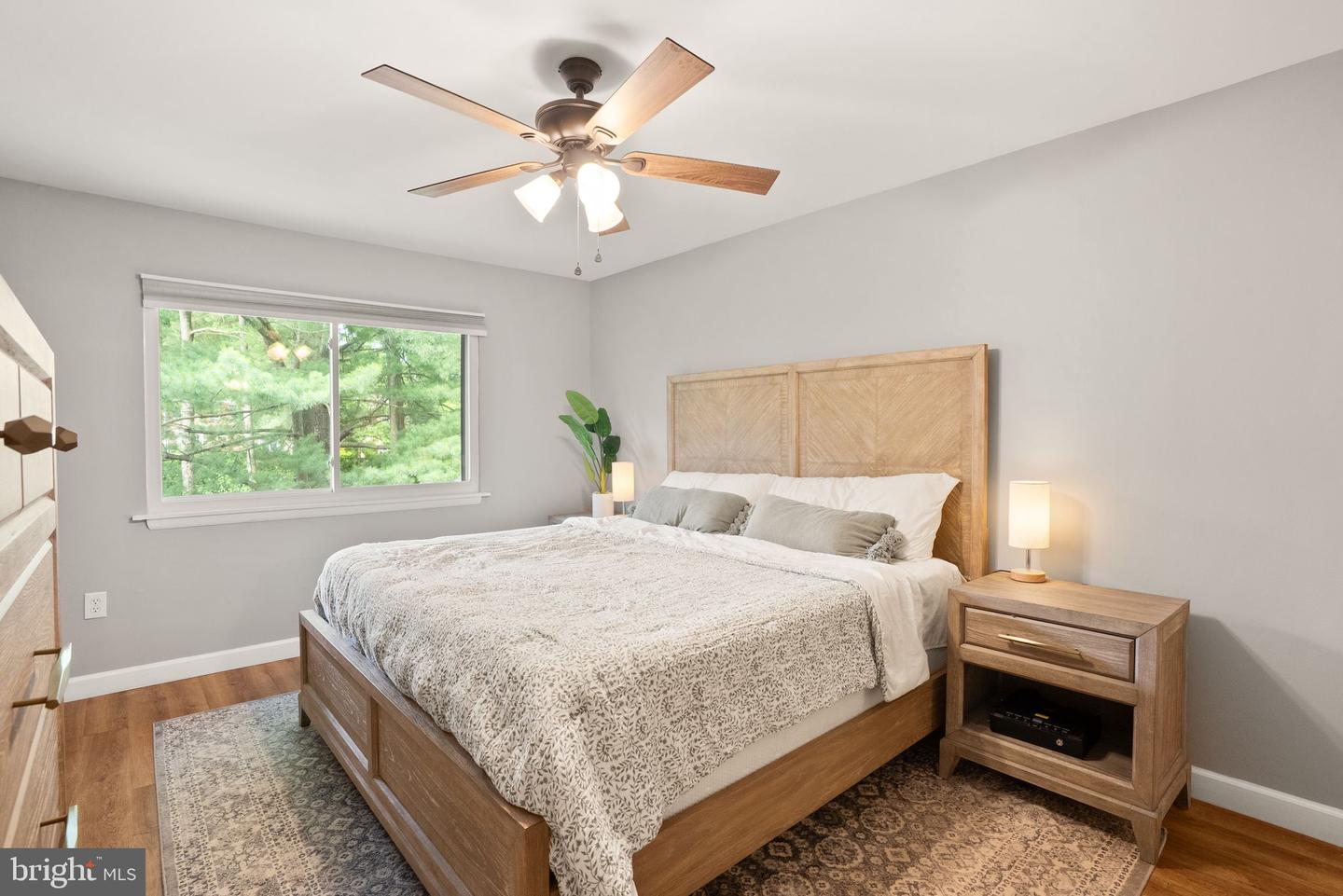 10627 SUMMER OAK CT, BURKE, Virginia 22015, 4 Bedrooms Bedrooms, ,2 BathroomsBathrooms,Residential,For sale,10627 SUMMER OAK CT,VAFX2245178 MLS # VAFX2245178