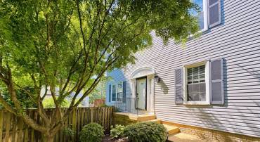 769 CHERRY TREE LN, WARRENTON, Virginia 20186, 4 Bedrooms Bedrooms, ,3 BathroomsBathrooms,Residential,For sale,769 CHERRY TREE LN,VAFQ2016916 MLS # VAFQ2016916
