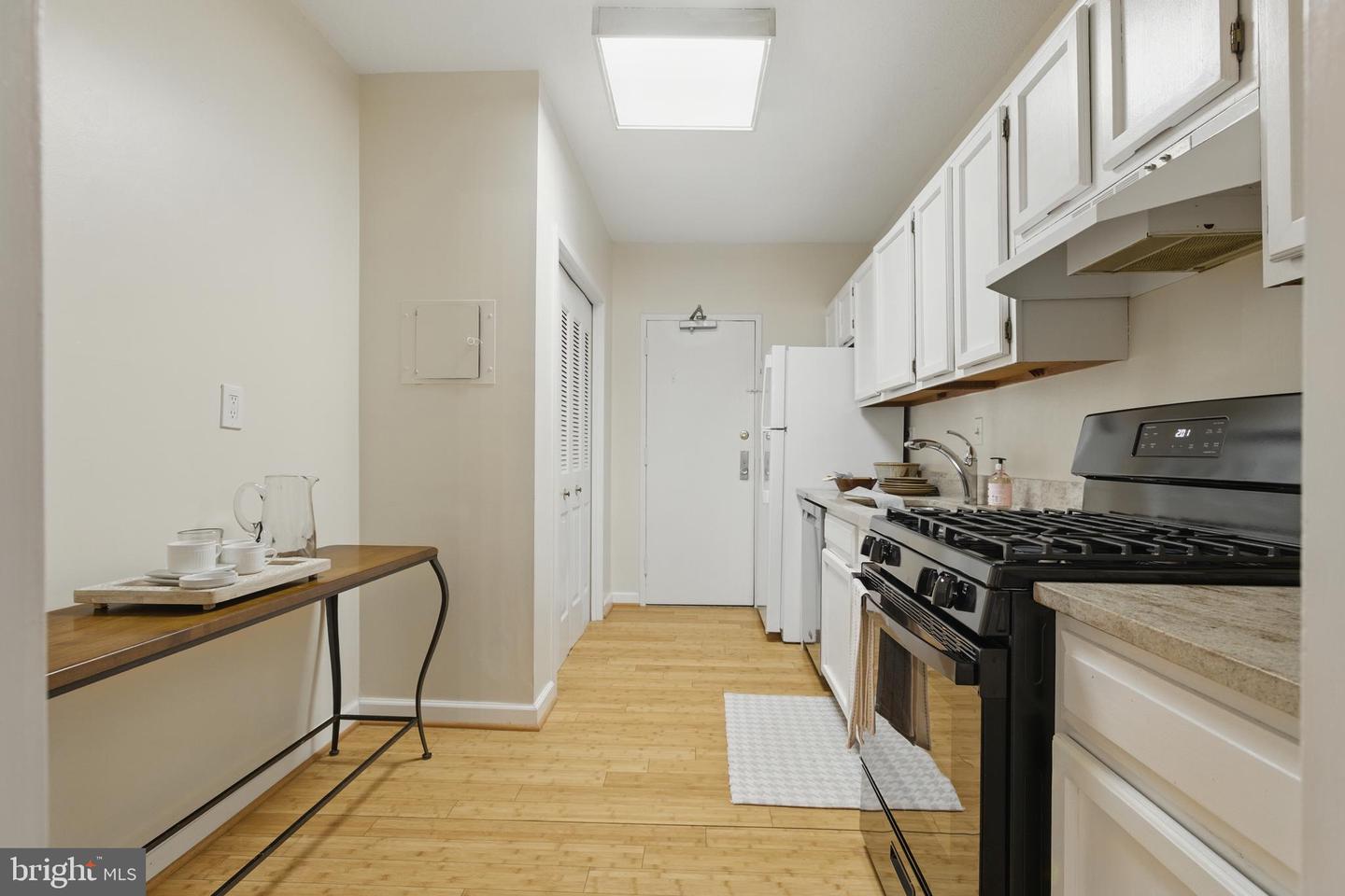 4141 N HENDERSON RD #326, ARLINGTON, Virginia 22203, 1 Bedroom Bedrooms, ,1 BathroomBathrooms,Residential,For sale,4141 N HENDERSON RD #326,VAAR2058668 MLS # VAAR2058668