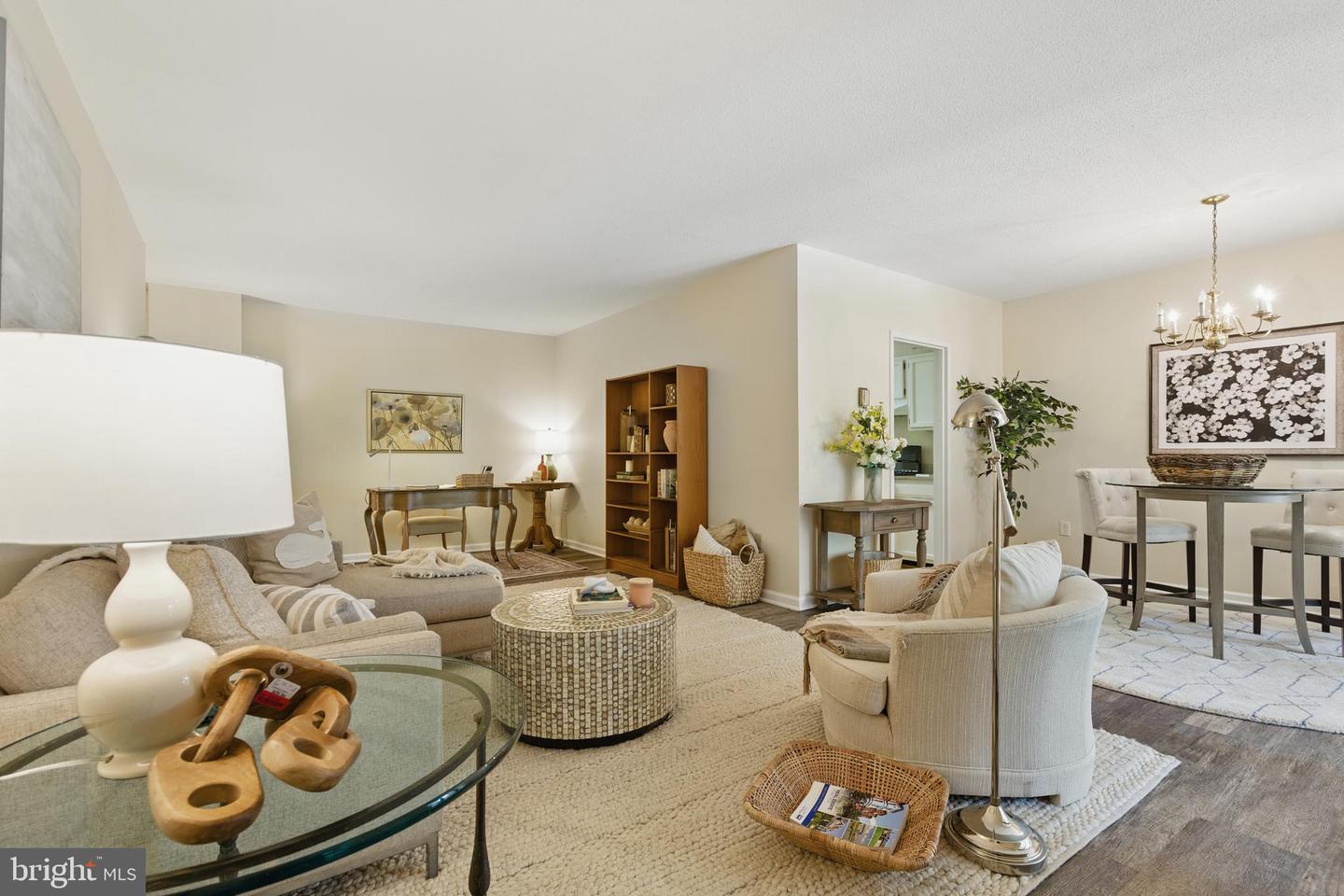 4141 N HENDERSON RD #326, ARLINGTON, Virginia 22203, 1 Bedroom Bedrooms, ,1 BathroomBathrooms,Residential,For sale,4141 N HENDERSON RD #326,VAAR2058668 MLS # VAAR2058668