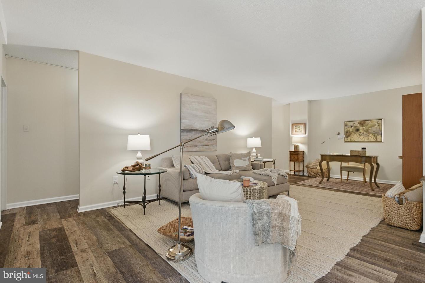 4141 N HENDERSON RD #326, ARLINGTON, Virginia 22203, 1 Bedroom Bedrooms, ,1 BathroomBathrooms,Residential,For sale,4141 N HENDERSON RD #326,VAAR2058668 MLS # VAAR2058668