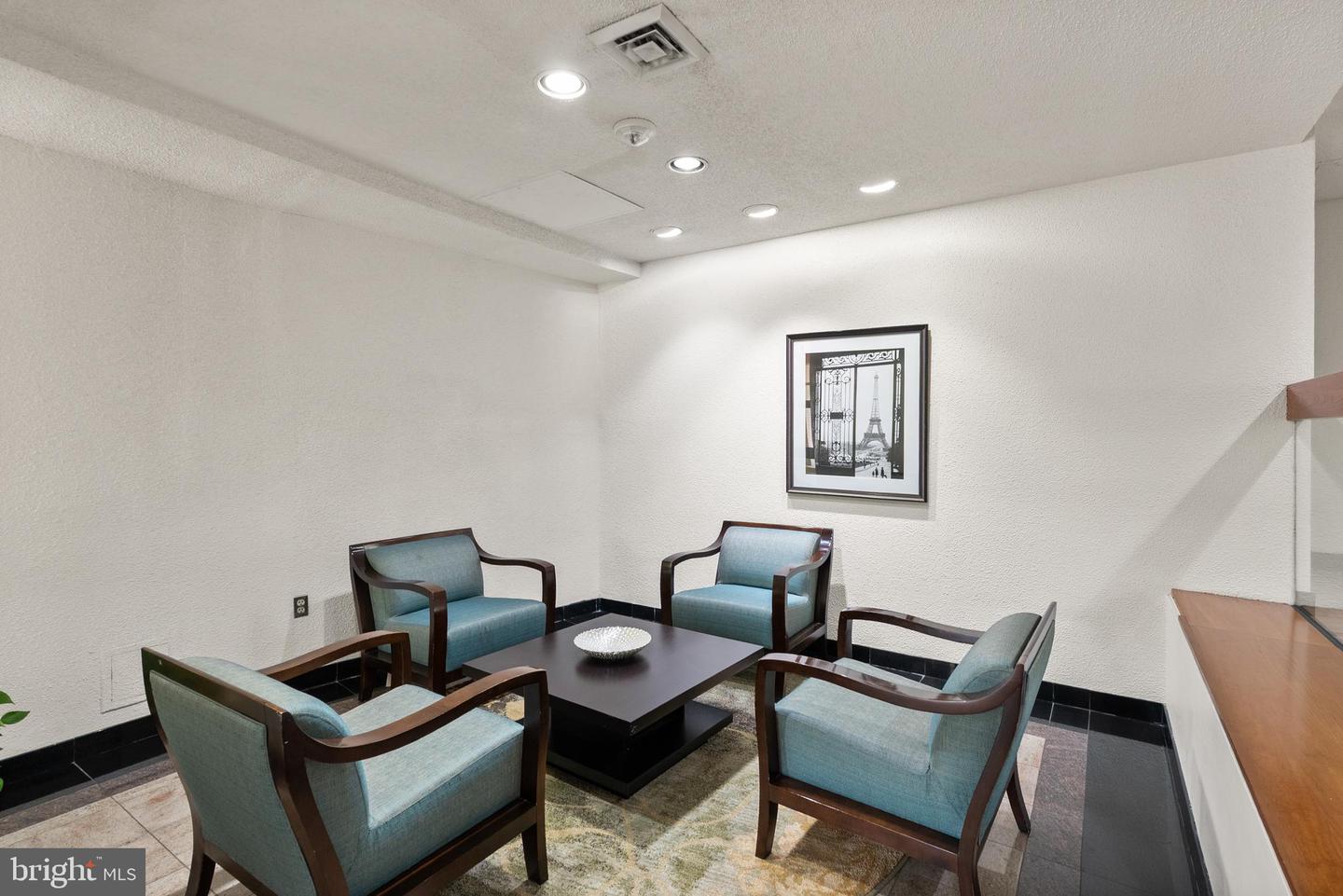 203 YOAKUM PKWY #1222, ALEXANDRIA, Virginia 22304, 2 Bedrooms Bedrooms, ,2 BathroomsBathrooms,Residential,For sale,203 YOAKUM PKWY #1222,VAAX2046068 MLS # VAAX2046068