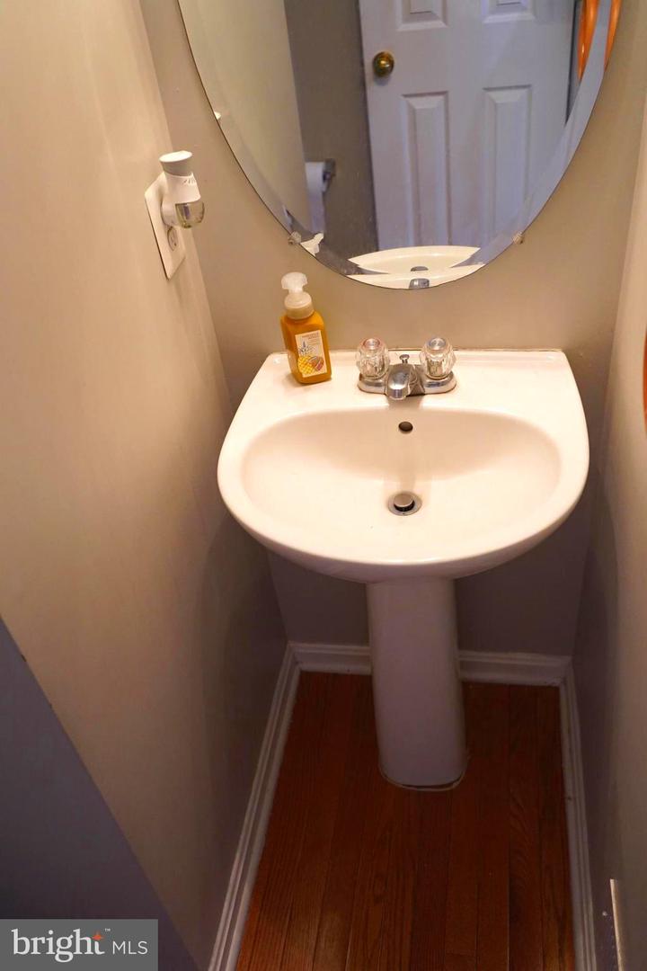 12013 KEMPS LANDING CIR, MANASSAS, Virginia 20109, 3 Bedrooms Bedrooms, ,3 BathroomsBathrooms,Residential,For sale,12013 KEMPS LANDING CIR,VAPW2096206 MLS # VAPW2096206